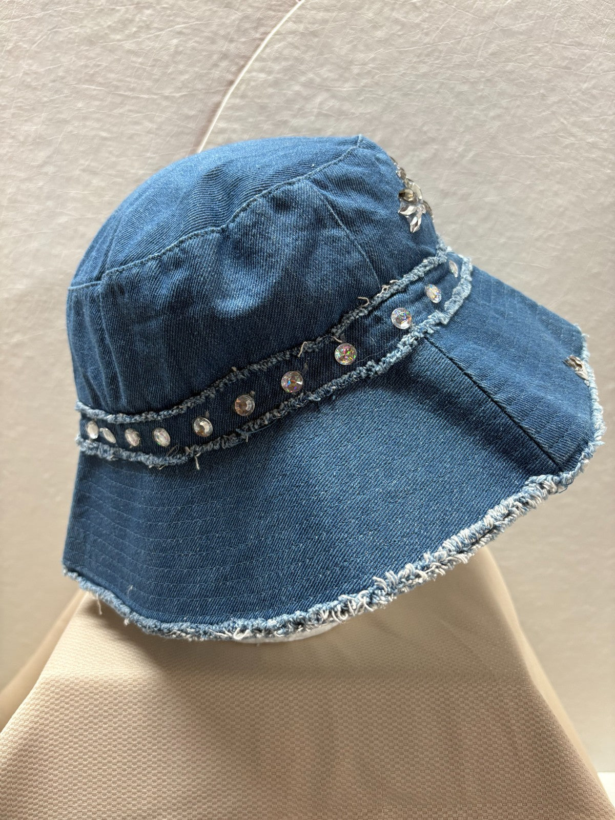 Bucket Hat for Women, Light Blue - 100 % Cotton Washed. One size fits all.