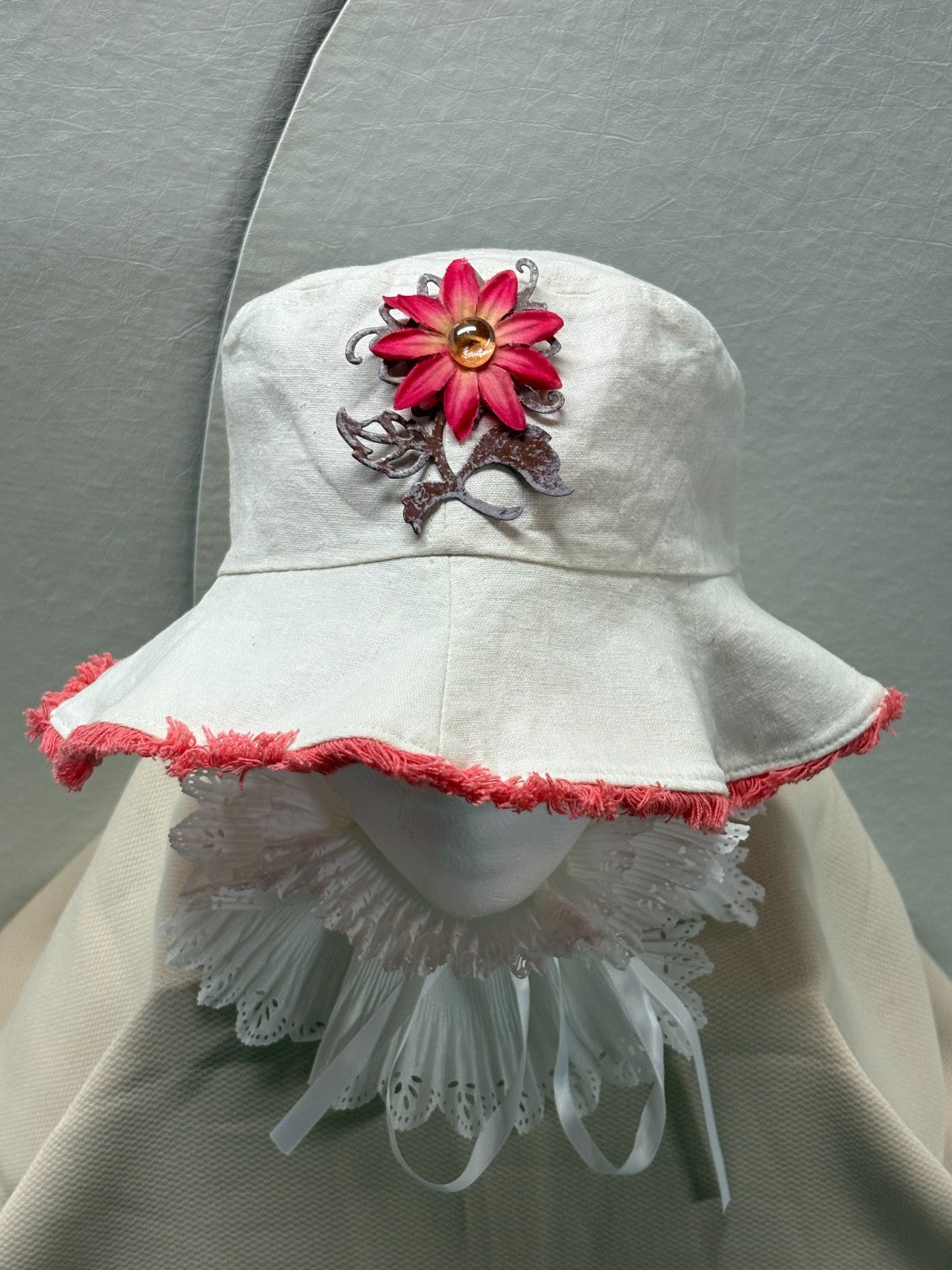 Reversible Bucket Hat 2-in-1 Coral & Cream Magnetic Removable Flower Brooch