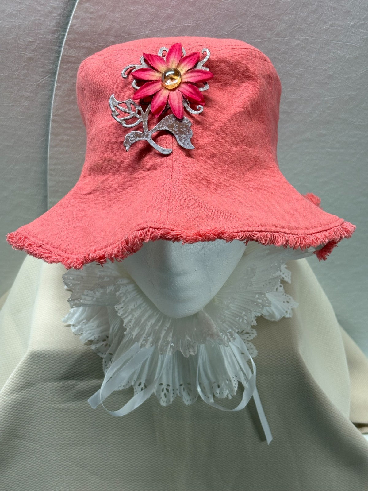 Reversible Bucket Hat 2-in-1 Coral & Cream Magnetic Removable Flower Brooch