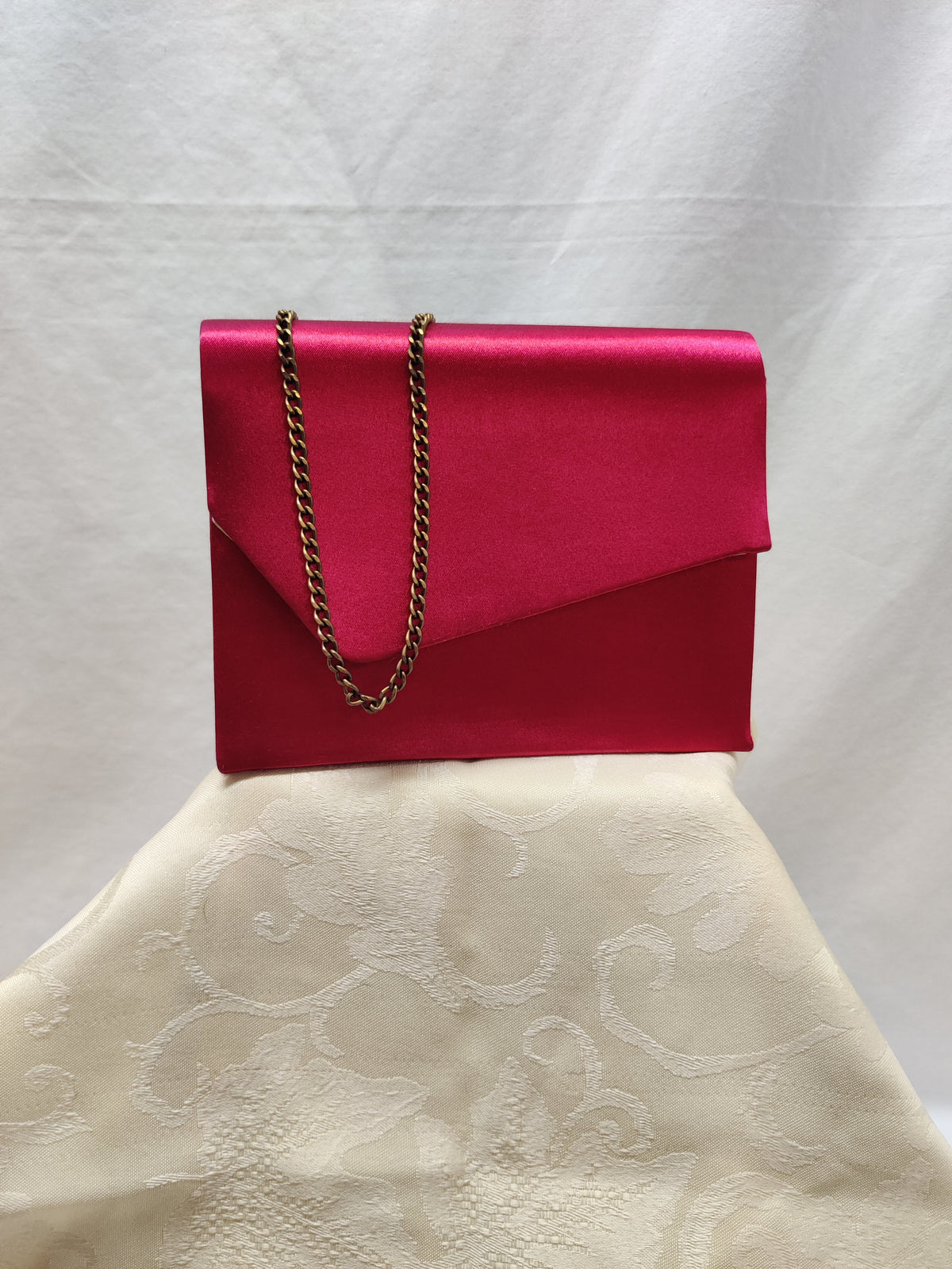 Sparkles Fuchsia Satin Envelope Evening Clutch Bag Gold Chain Strap Formal