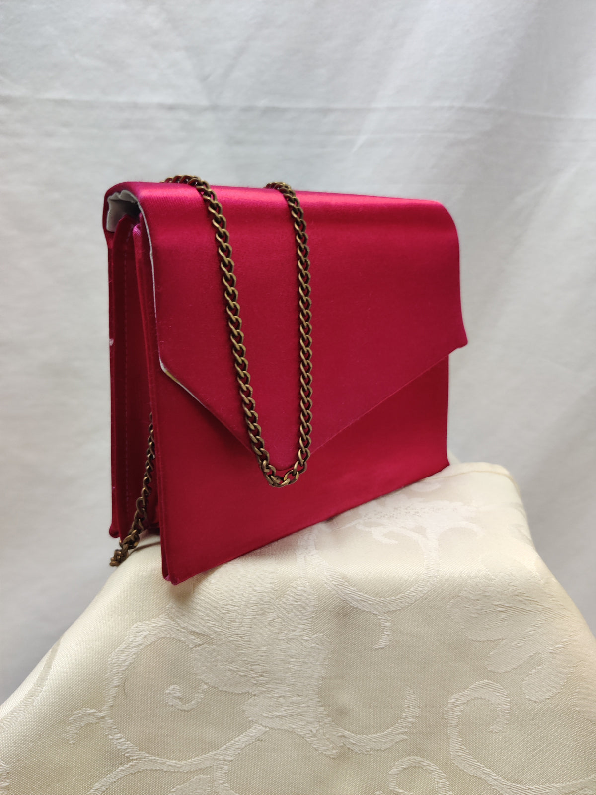 Sparkles Fuchsia Satin Envelope Evening Clutch Bag Gold Chain Strap Formal