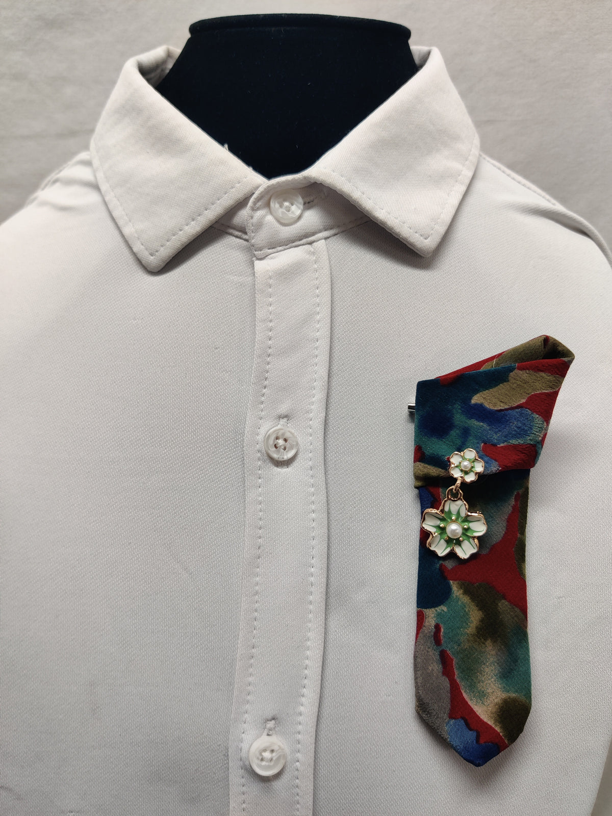 Handmade Colorful Abstract Tie Brooch - Gold White & Green Pearl Flower Charm Lapel Pin